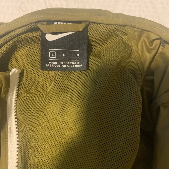 Nike Jackets & Coats Worn Once Nike Windbreaker Olive Green And